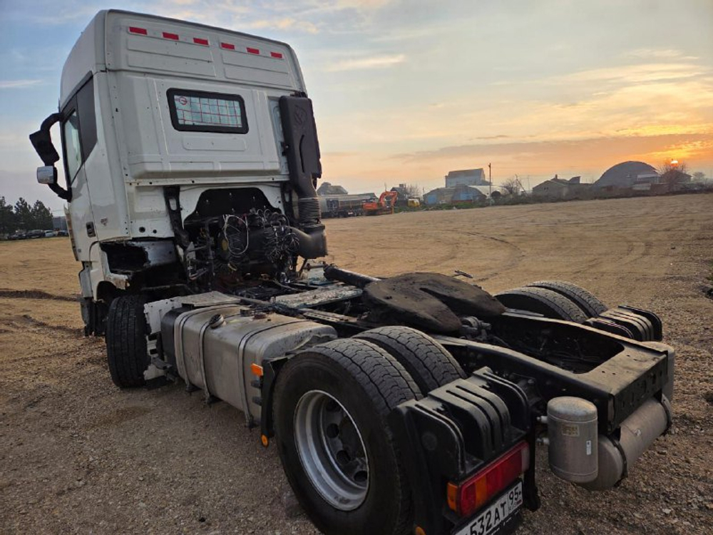 Foton AUMAN 4x2 Седельный тягач EST A 1846 AMT (Дизельный, 11,8 л, АТ, 470 л.с.)