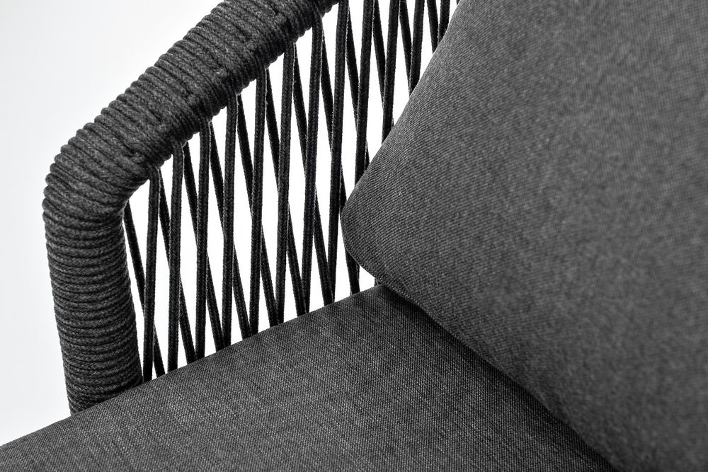 "Верона" кресло плетеное из роупа, каркас алюминий темно-серый (RAL7024) муар, роуп темно-серый круглый, ткань темно-серая 027 высота посадки 43,5 см