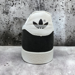 Adidas Gazelle • Black