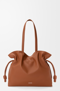 Loewe Большая сумка-клатч Flamenco из телячьей кожи наппа, коричневый