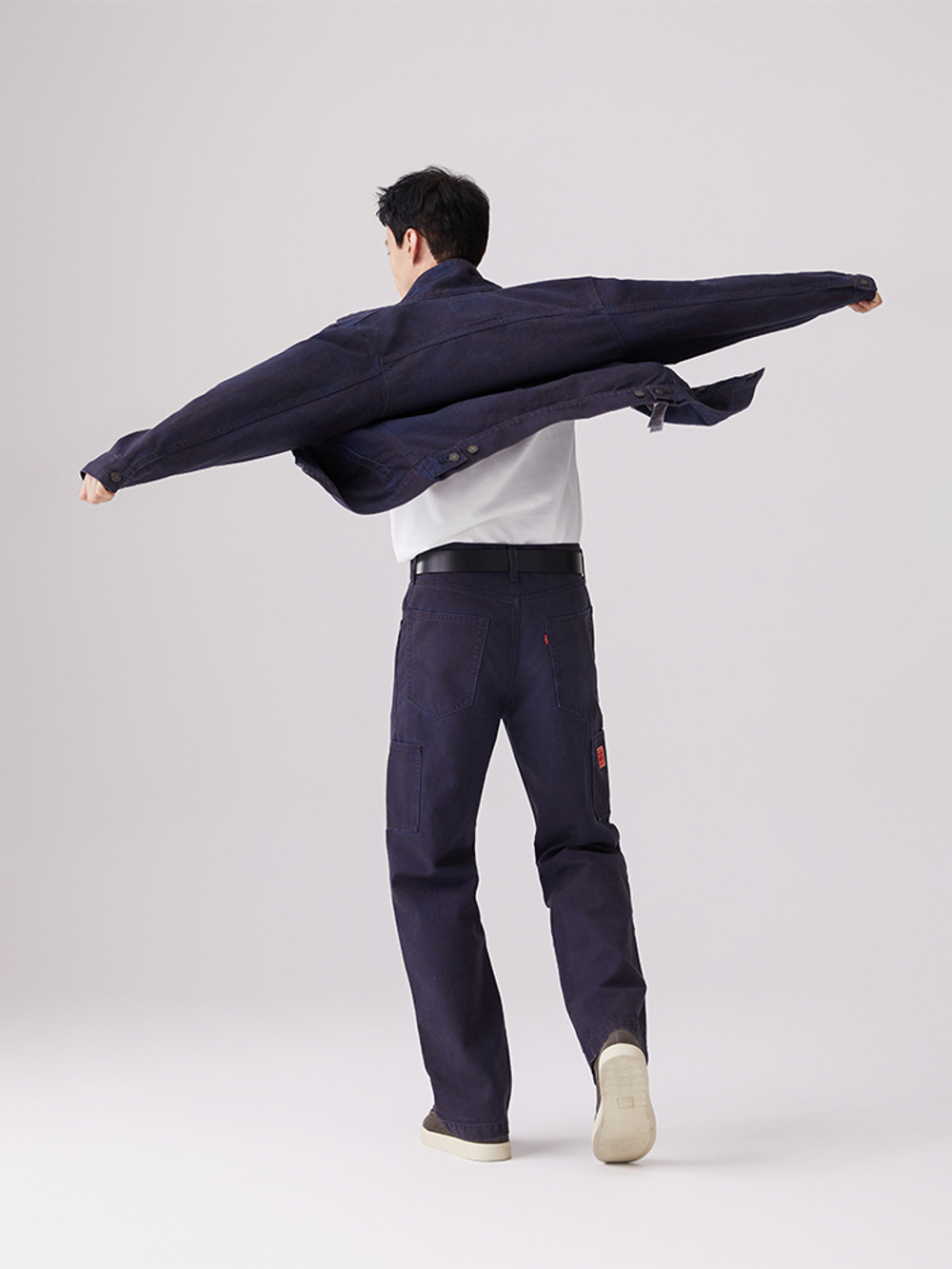 Мужские свободные прямые джинсы Levi's 568 Stay Loose 55849-0057