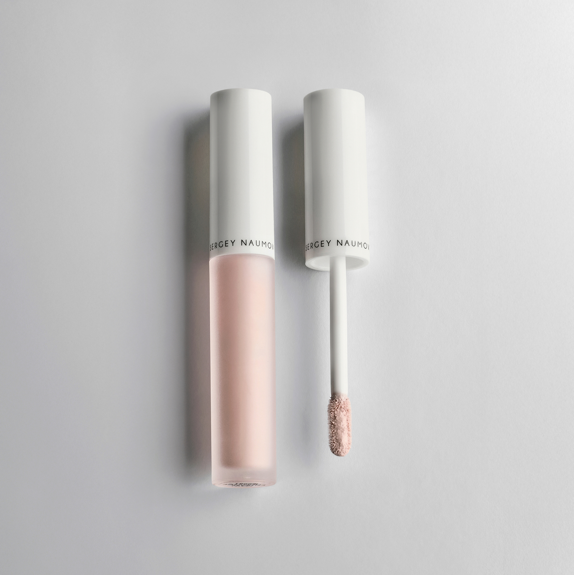 Хайлайтер под глаза UNDER EYE HIGHLIGHTER MAIN ENTRANCE 3 мл