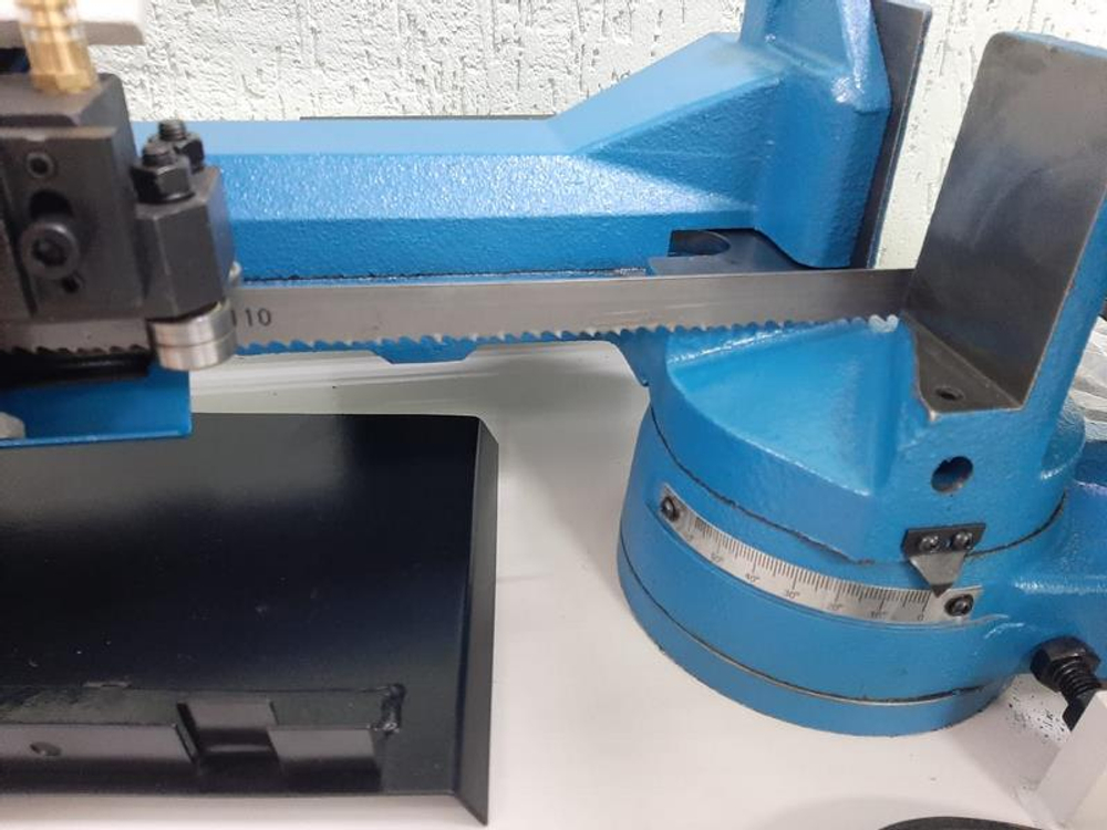 Ленточнопильный отрезной станок MetalTec BS 170 FHE