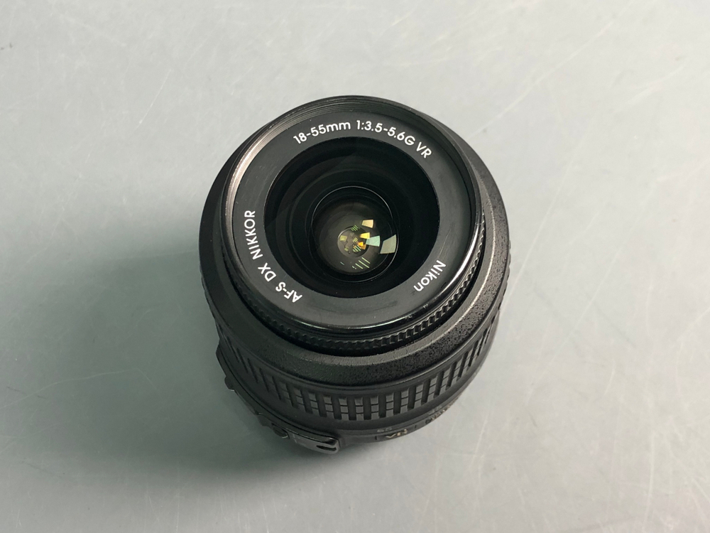 Nikon D5100 Kit 18-55mm 14.000 кадров