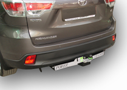 Фаркоп(прицепное) Лидер-Плюс для TOYOTA HIGHLANDER (XU50) 2013-... (С НЕРЖАВЕЮЩЕЙ ПЛАСТИНОЙ)(паспорт и сертификат в комплекте)(без электрики)T120-F(N)