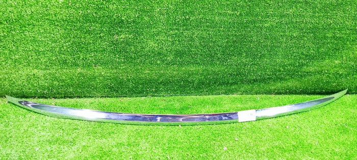 Молдинг крышки багажника Mercedes E W213 (2016-2021)