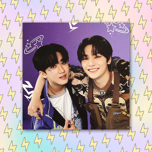 Плюшка / Стикер #28 / STRAY KIDS