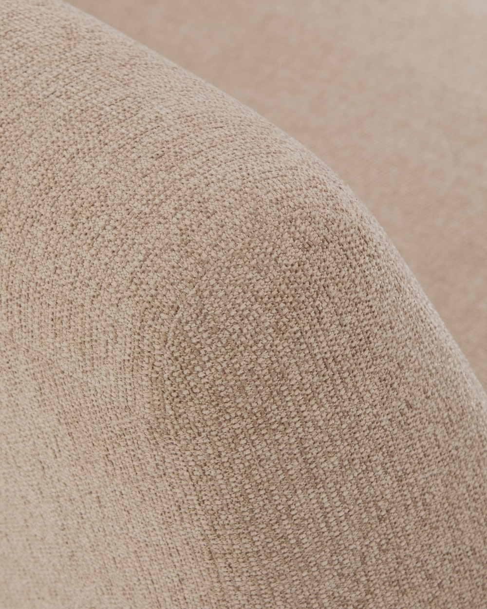 2-местный диван Amsen светло-коричневый с подлокотниками из шпона ореха