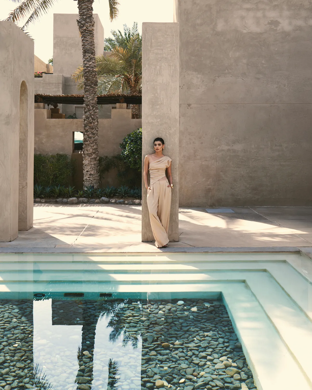 Брюки в полоску