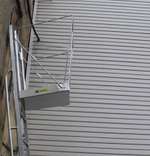 Площадка, навешиваемая на лестницы MEGAL ПЛА 1200-0,6*0,55