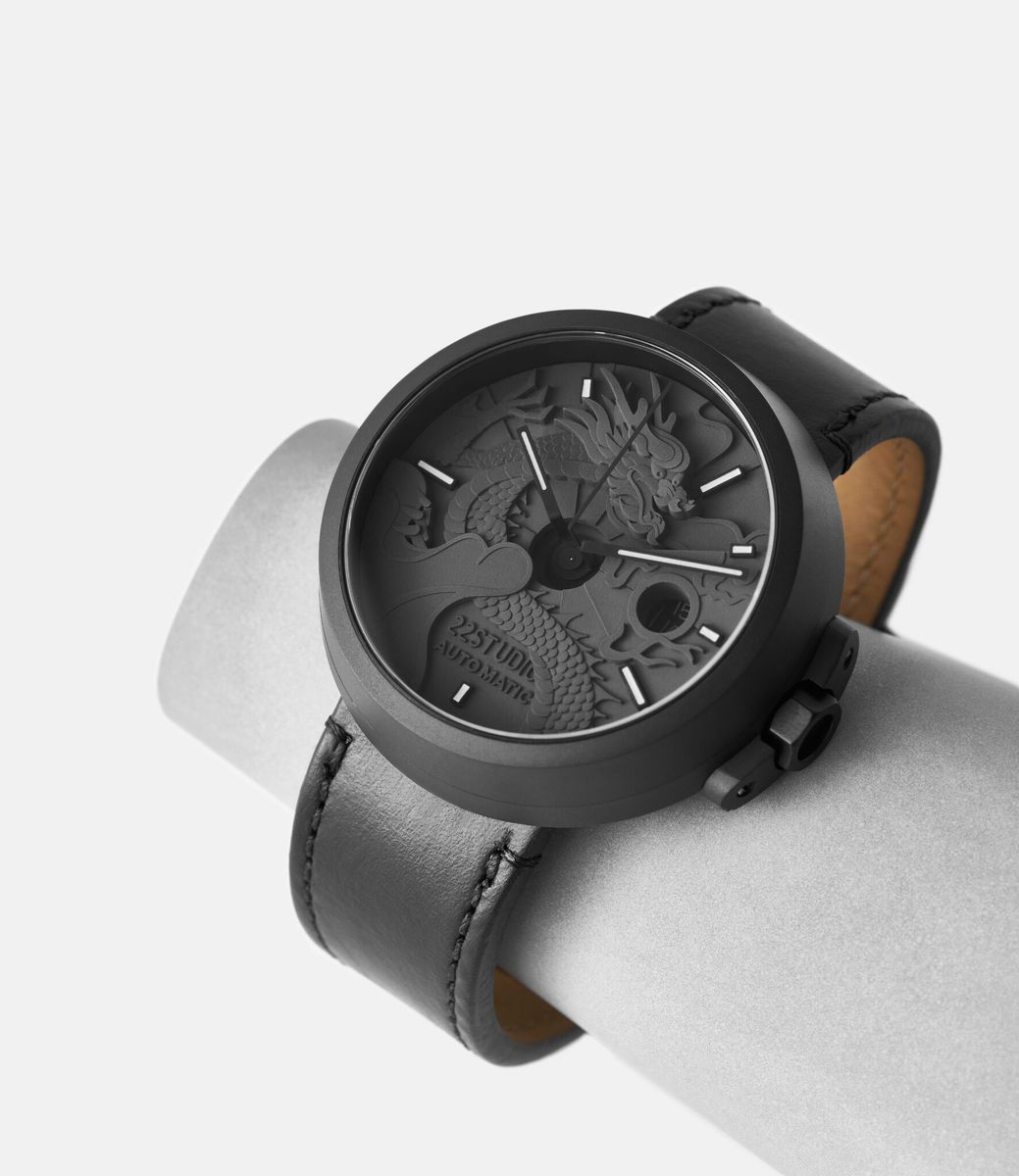 22 Studio 4D Limited Dragon Edition Shadow — часы с циферблатом из бетона (45 мм)