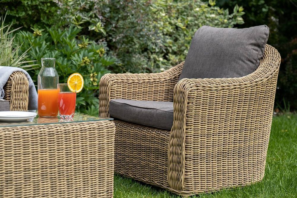 "Кон Панна" столик журнальный из искусственного ротанга, цвет соломенный