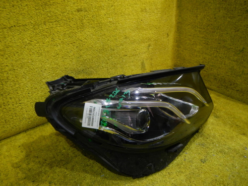 Битая Фара правая Mercedes E W213 (2016-2021) LED