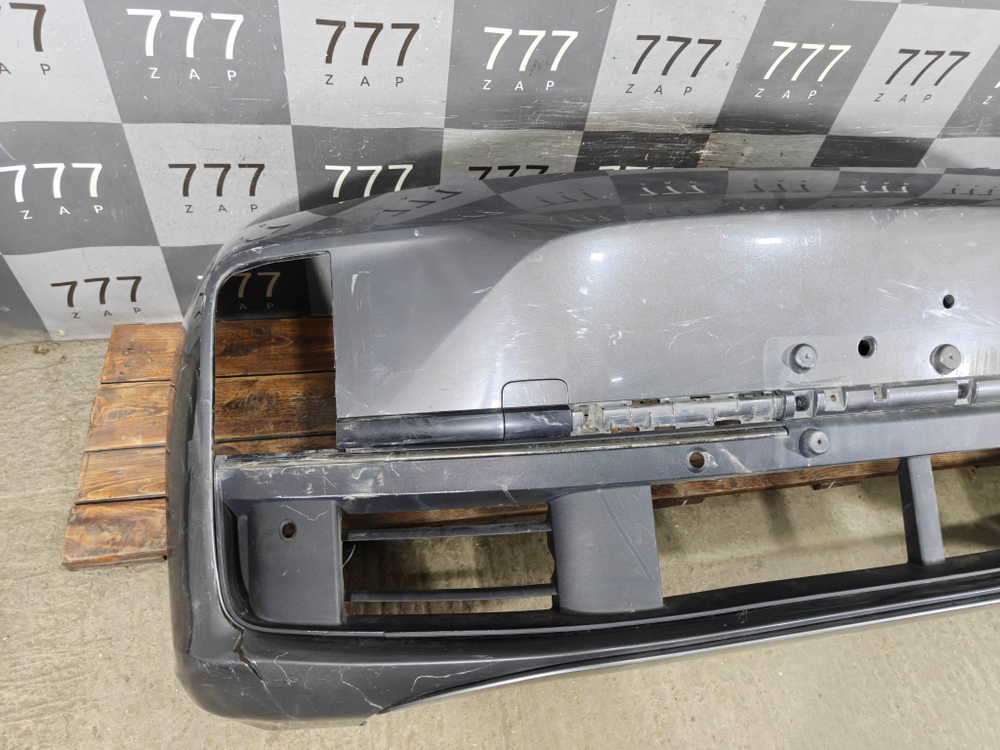 Бампер передний LiXiang L7 23-нв Б/У Оригинал X0328030020