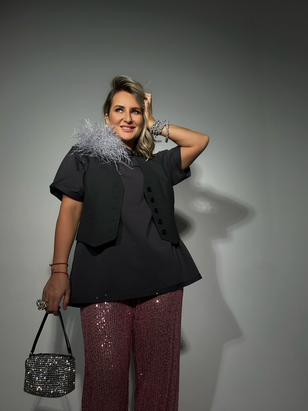 Брюки с пайетками розовые