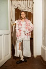 Рубашка Soeurs с Ярко-Красной Вышивкой белая