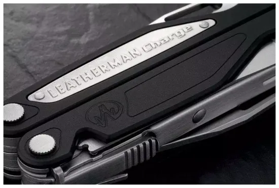 Мультитул Leatherman Charge plus, серебристый/черный 832516