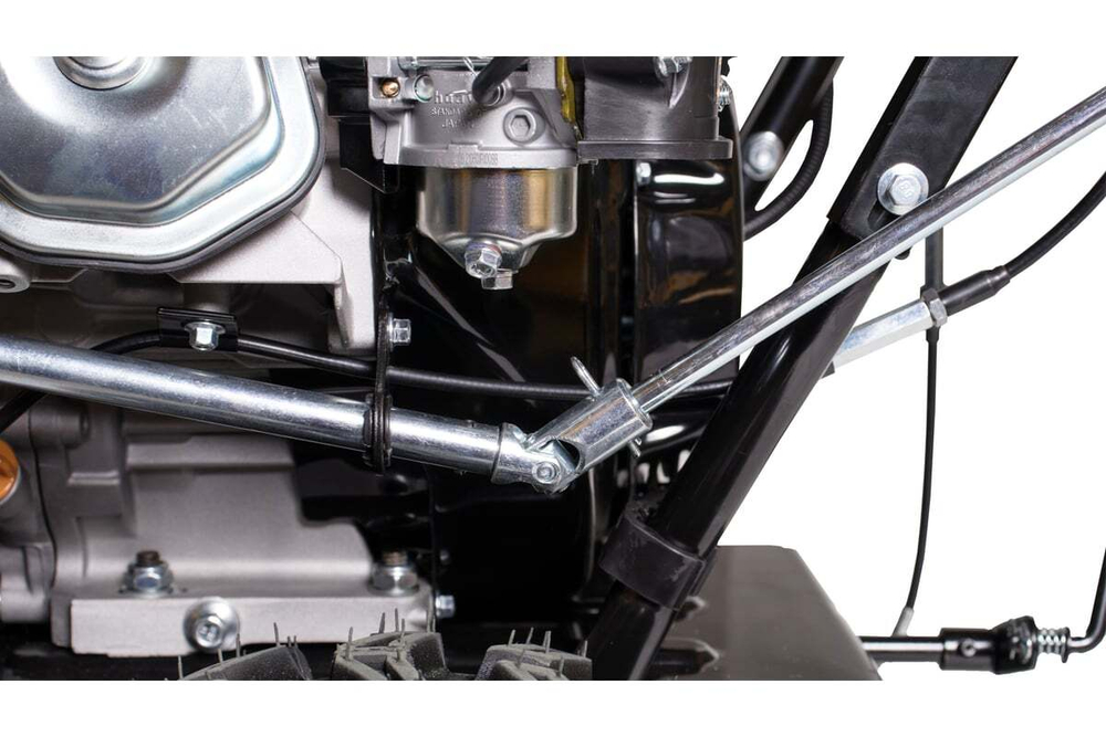 Бензиновый снегоуборщик Champion ST1376E