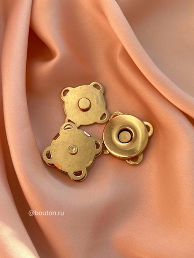 Кнопка магнитная золото