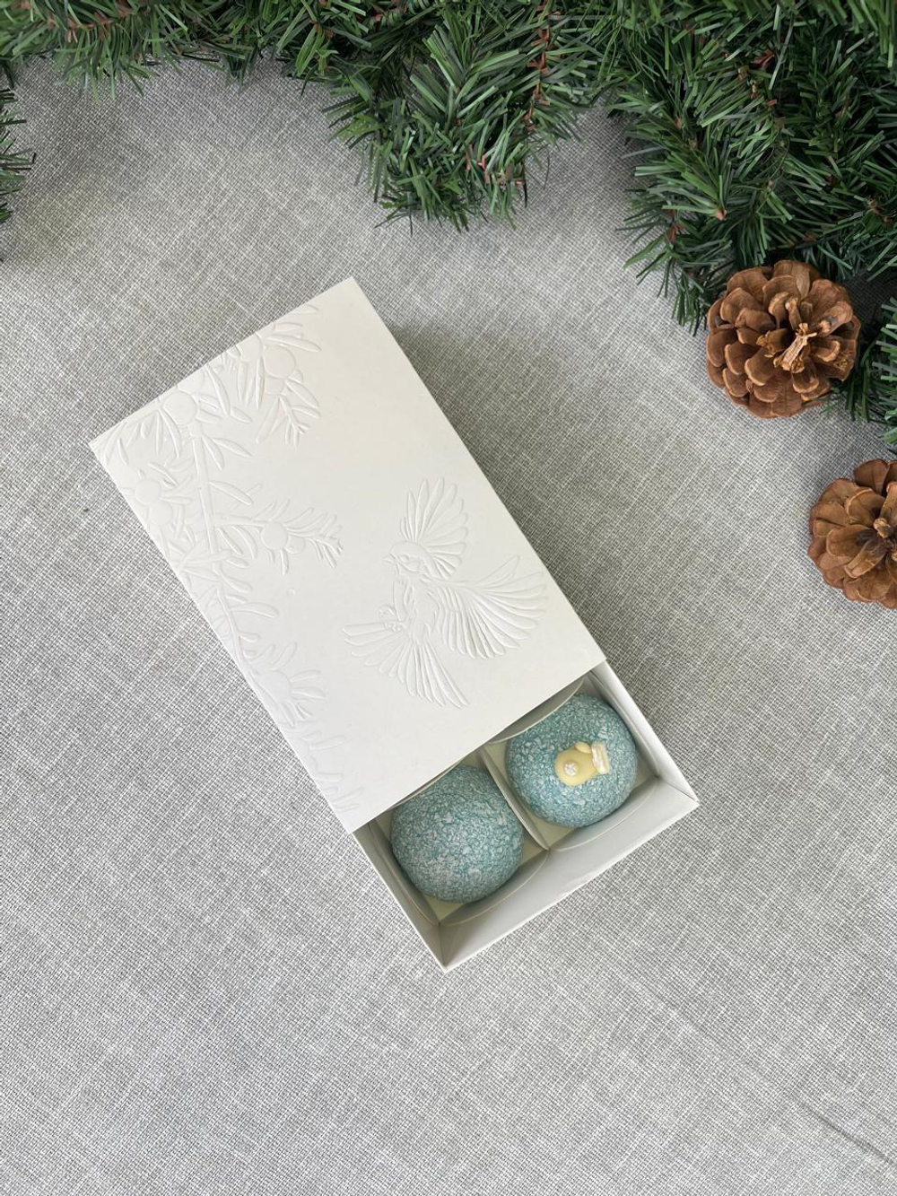 Коробка-пенал с тиснением для 8 моти 227*114*55 мм