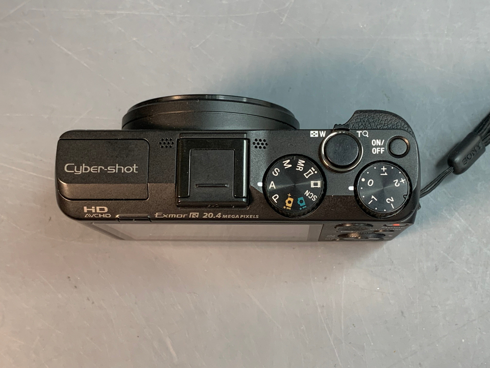 Sony Cyber-shot DSC-HX50