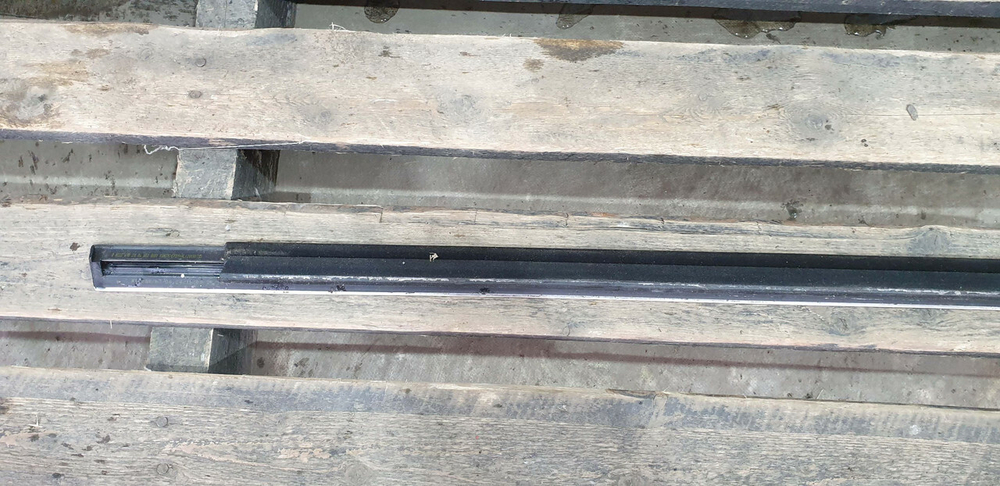 Молдинг передней левой двери Mercedes S W222 БУ Оригинал A2226902906