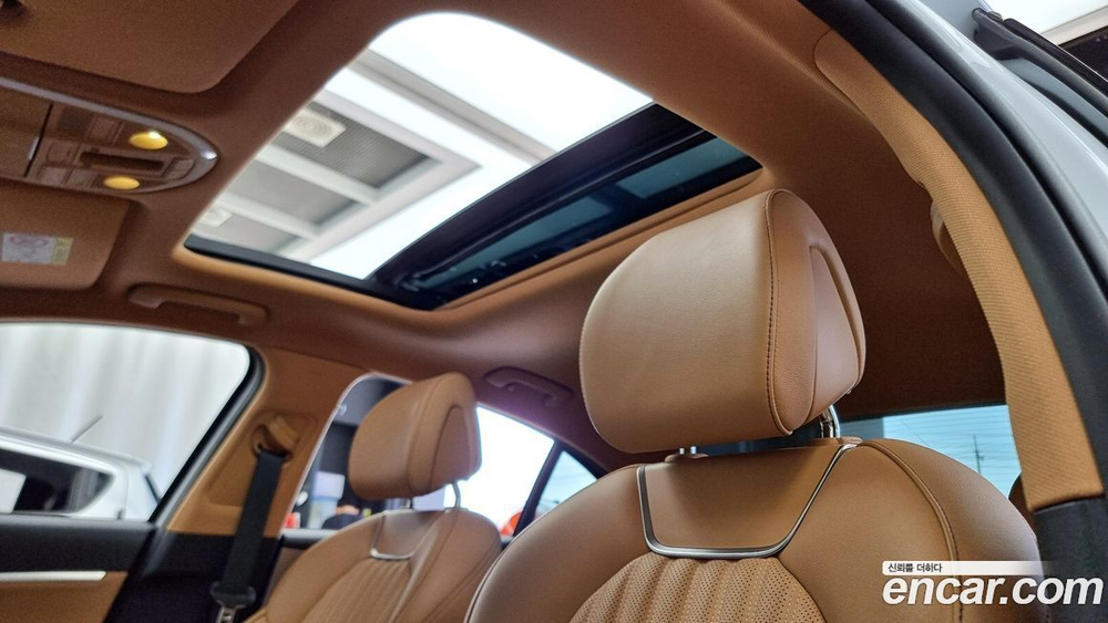 Genesis The New G70 Бензин 2.0T 2WD (04.2022)