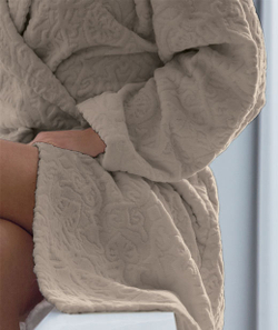 Халат махровый Blanc des Vosges Princess бежевый Франция детали