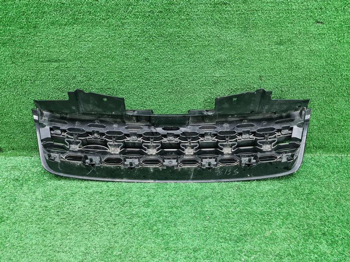 Решетка радиатора Land-Rover Discovery Sport 19-нв