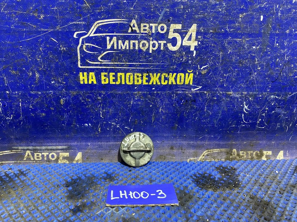 Пробка бензобака TOYOTA HIACE 1991