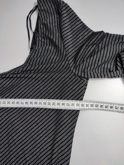 Платье красивое стильное 38 размер