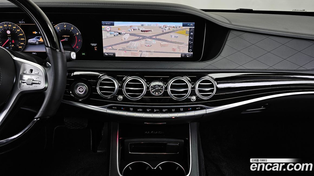 Mercedes-Benz S-Class W222 Maybach S560 4MATIC (08.2020)