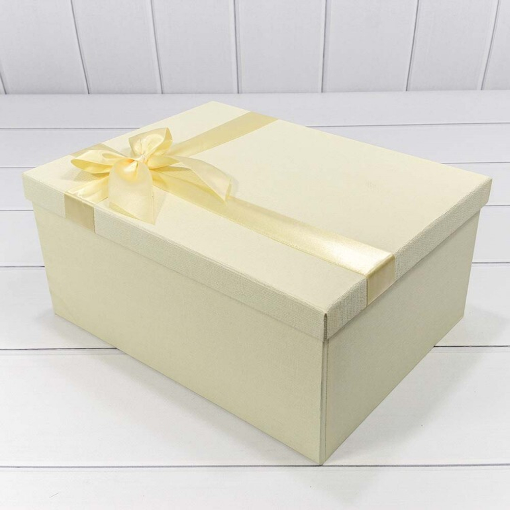 Коробка прямоугольная 28*21*12,3 бежевая с бантом