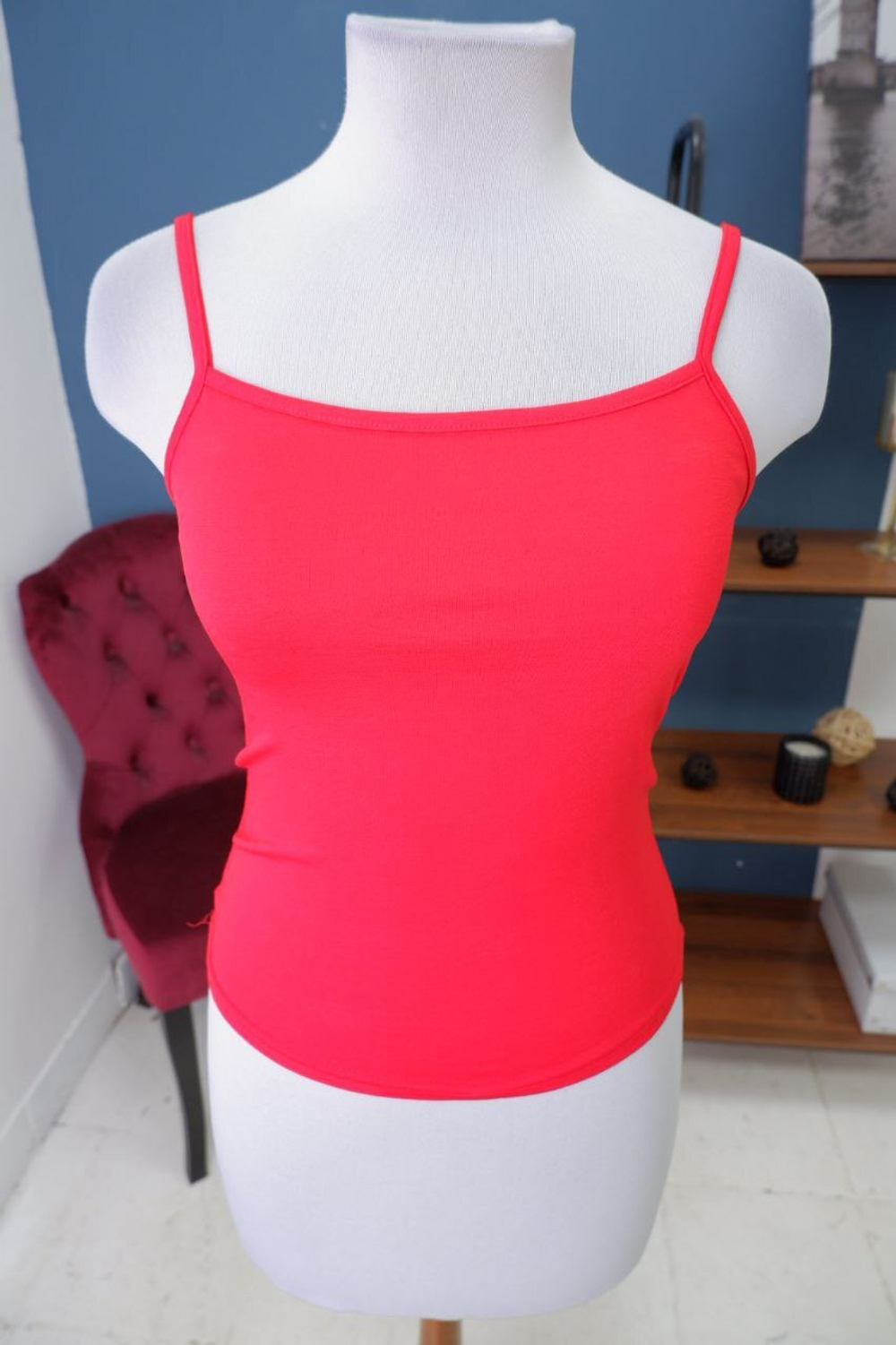 Майка красная 42-44 размер