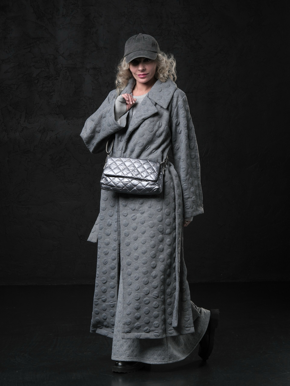 Пальто с поясом / жаккард / серый