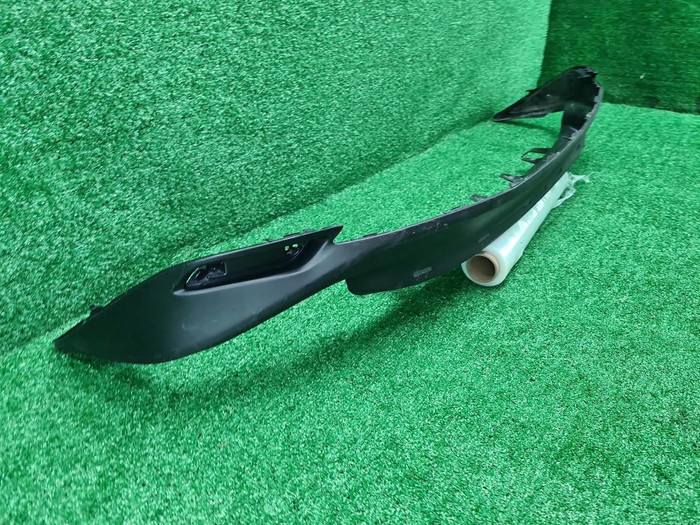 Юбка заднего бампера Toyota Camry xv70 (2017-н.в.)