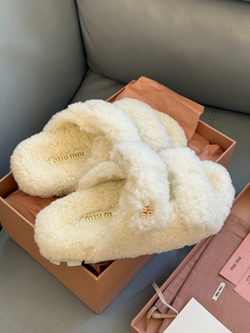 Miu Miu Slides (3 colors)