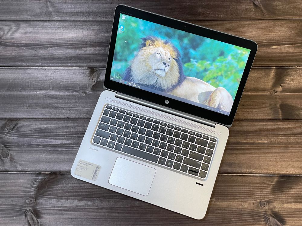 14" Ноутбук HP EliteBook Follio 1040 G3 (1920x1080, Intel Core i5-6300U, RAM 8ГБ, SSD 256ГБ, Intel HD Graphics 520, Win 10Pro)
