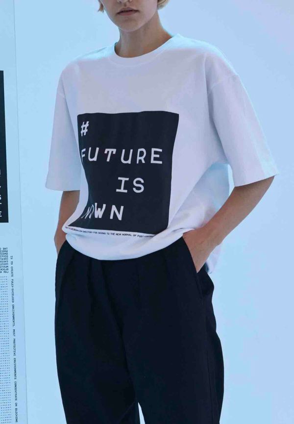 Футболка Futureisnown Tag Front Белая - фото 6