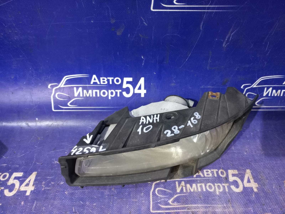 Туманка левая TOYOTA ALPHARD 2005-2008