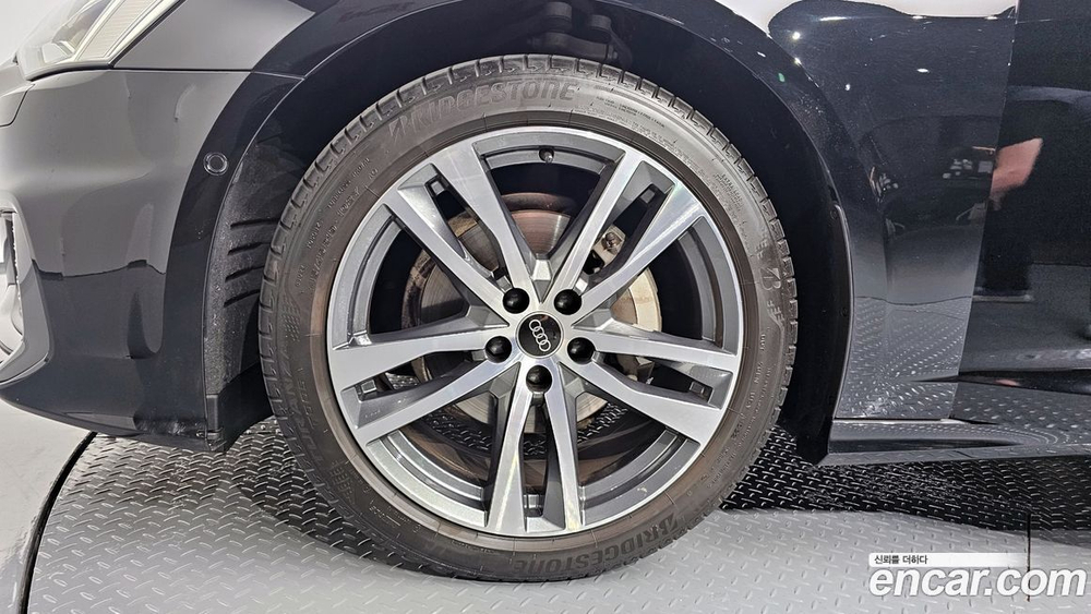 Audi A6 (C8) 40 TDI Quattro Premium (07.2022)