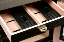 Хьюмидор-шкаф Gentili на 150 сигар, SC150-Ebony