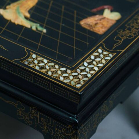 Винтаж: Стол в стиле Шинуазри