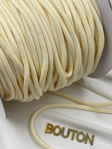 Шнур круглый светло-жёлтый метражом 5 мм