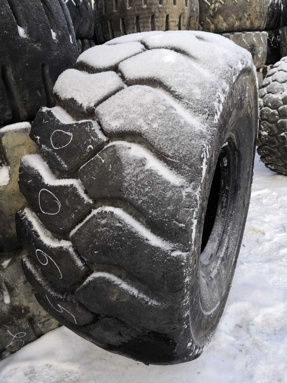 26.5R25 Bridgestone VSDT шина б/у