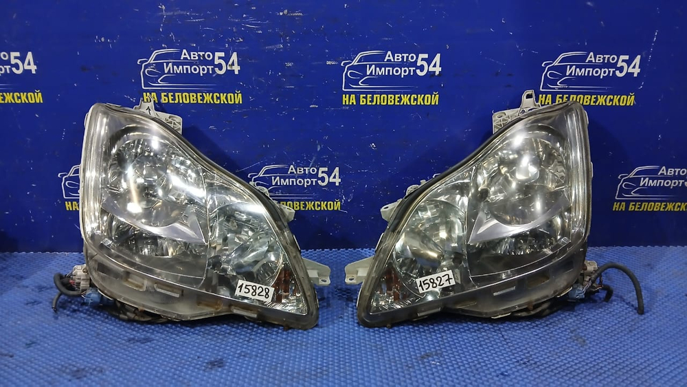 Фара передняя левая TOYOTA CROWN 2005-2008
