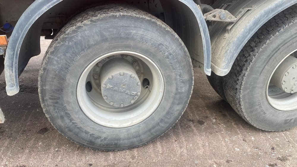 КамАЗ 6520 6x4 Самосвал 6520-53 (Дизельный, 11,8 л, 400 л.с., МТ)