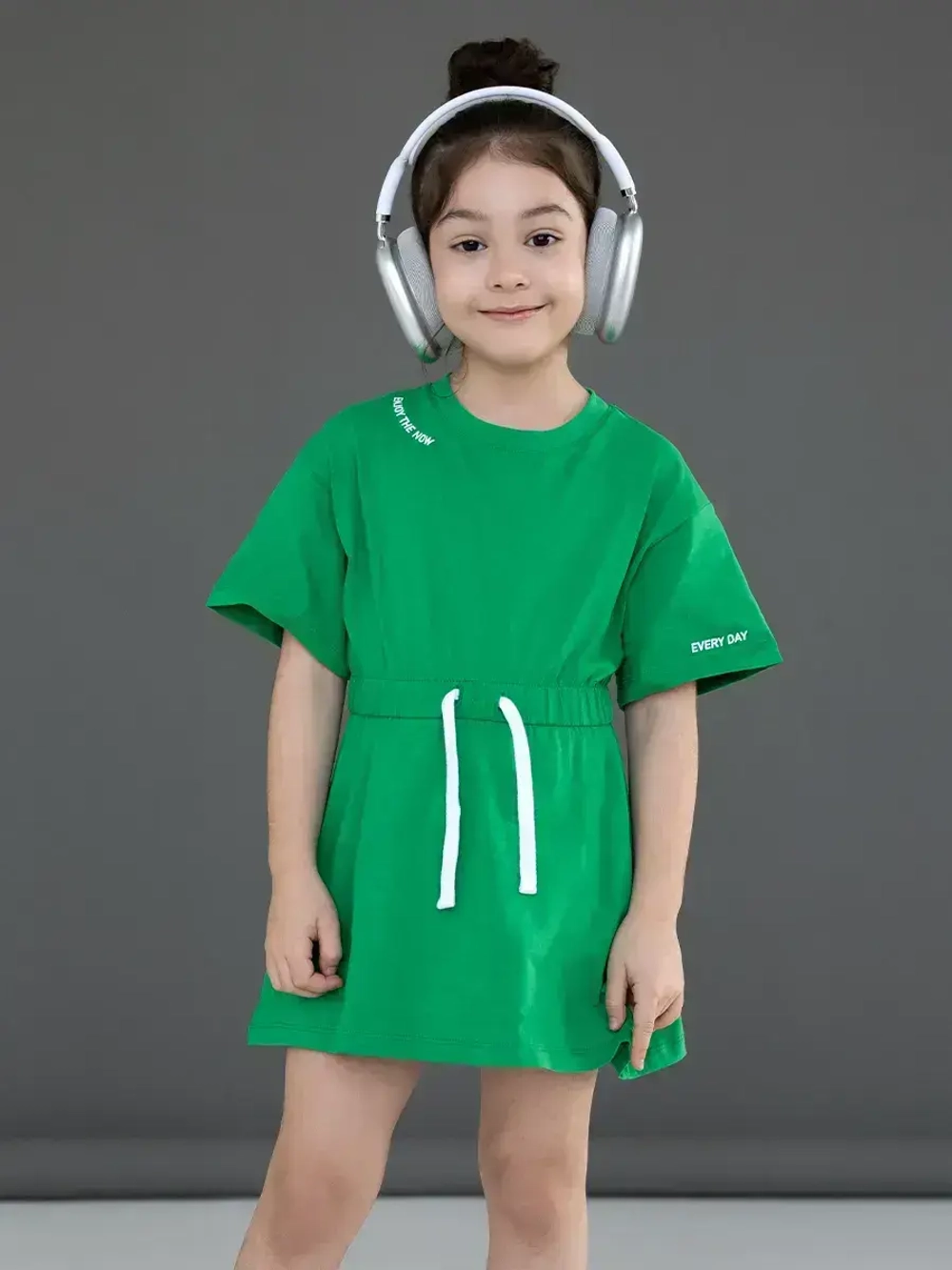 Платье в сад спортивное на завязках детское