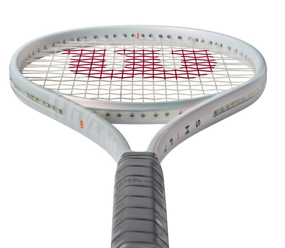 Теннисная ракетка Wilson Shift 99L V1 + Струны + Натяжка