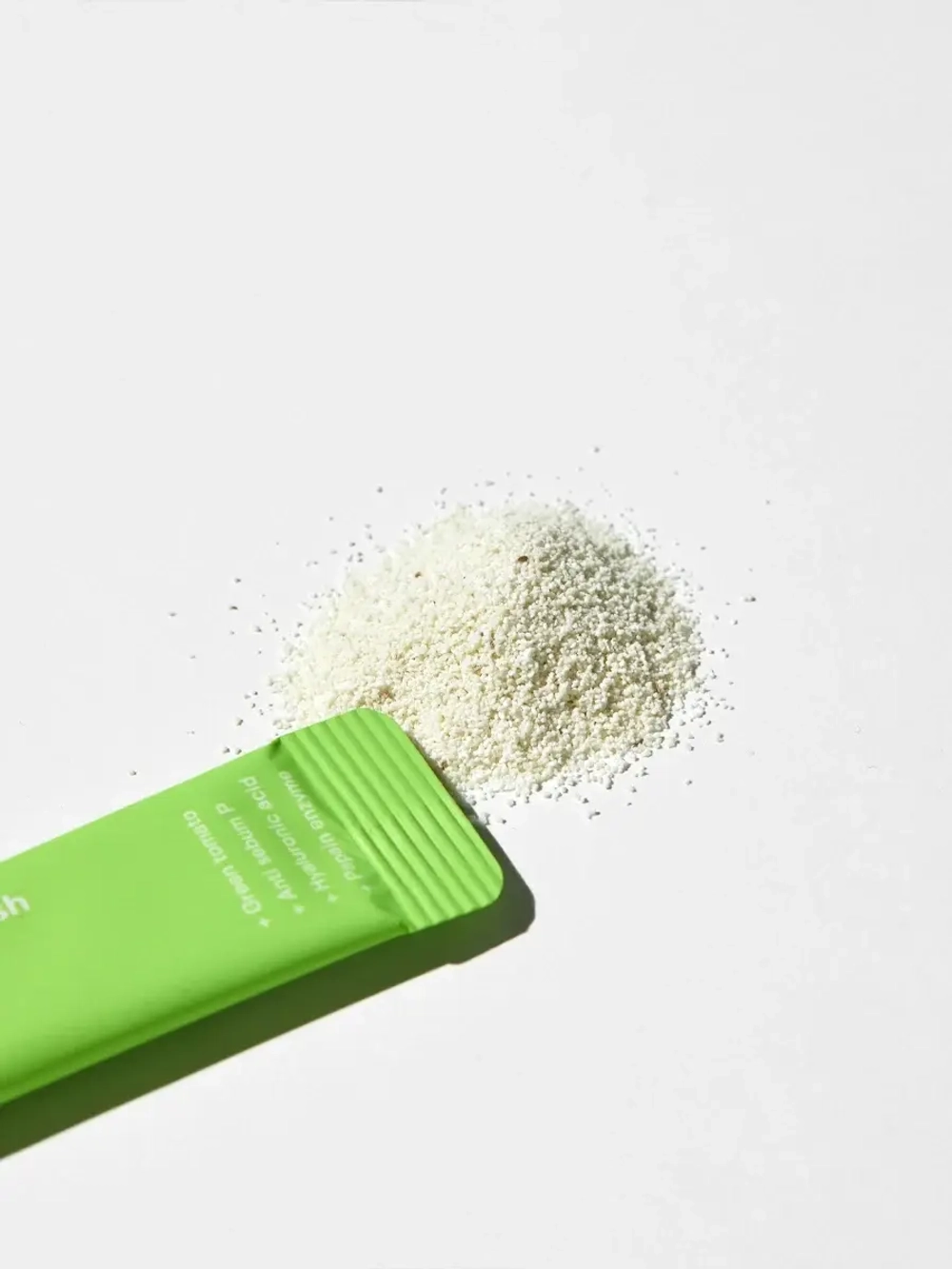 Sungboon Editor Дорожный набор: салфетки + энзимная пудра + тонер + сыворотка + санскрин Green Tomato Travel Kit